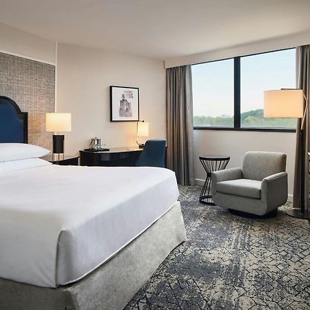 Sheraton Baltimore North Towson Bagian luar foto